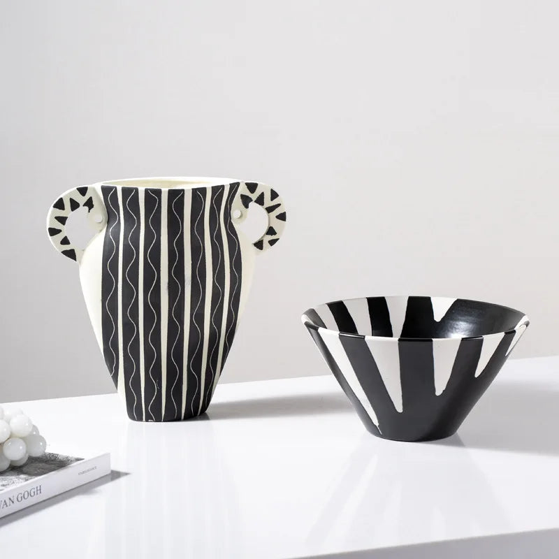 Decorbites™ Schwarzes Karo Geometrisches Gestreiftes Keramikvasen - Handgefertigter Blumenarrangement-Topf