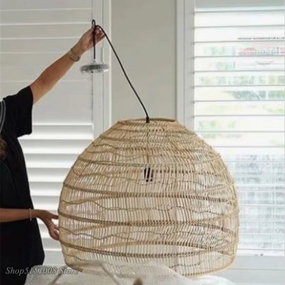 Decorbites™ Elegante Hängelampe mit Wellenmuster aus Rattan für modernes rustikales Wohnraumausstattung