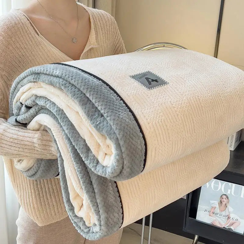 Decorbites™ Kuschelweiches Baumwoll-Samt-Plüschdecke: Luxuriös weich und warm leichte Decke