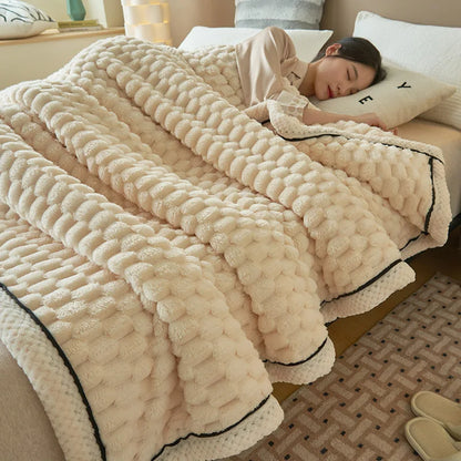 Decorbites™ Korallen-Fleece-Wärmedecke: Gemütliche Verdickte Winter-Bettdecke