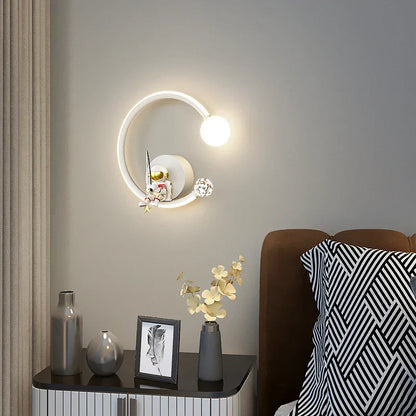 DecorBites™ Astronaut Wall Lamp: Gold White Black Bedroom Decor Resin Wall Mount Light
