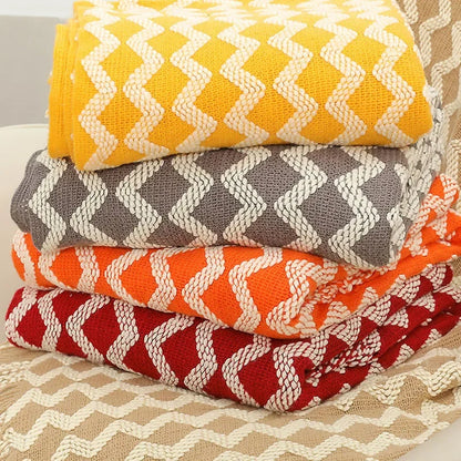 Decorbites™ Gestrickte Blanket mit Troddel-Saum: Gemütliche Wärme für Zuhause, Büro, Sofa und mehr