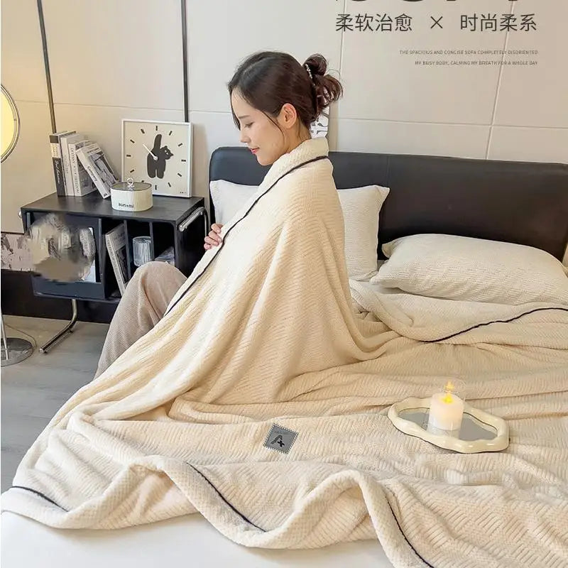 Decorbites™ Kuschelweiches Baumwoll-Samt-Plüschdecke: Luxuriös weich und warm leichte Decke