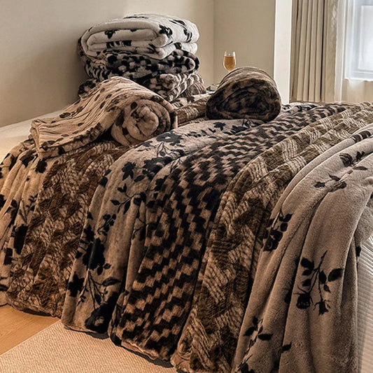 Decorbites™ Gemütliche Kunstfell-Kaninchen-Plüschdecke in Milchsamt für die Dekoration eines Einzelsofas & zum Nickerchen