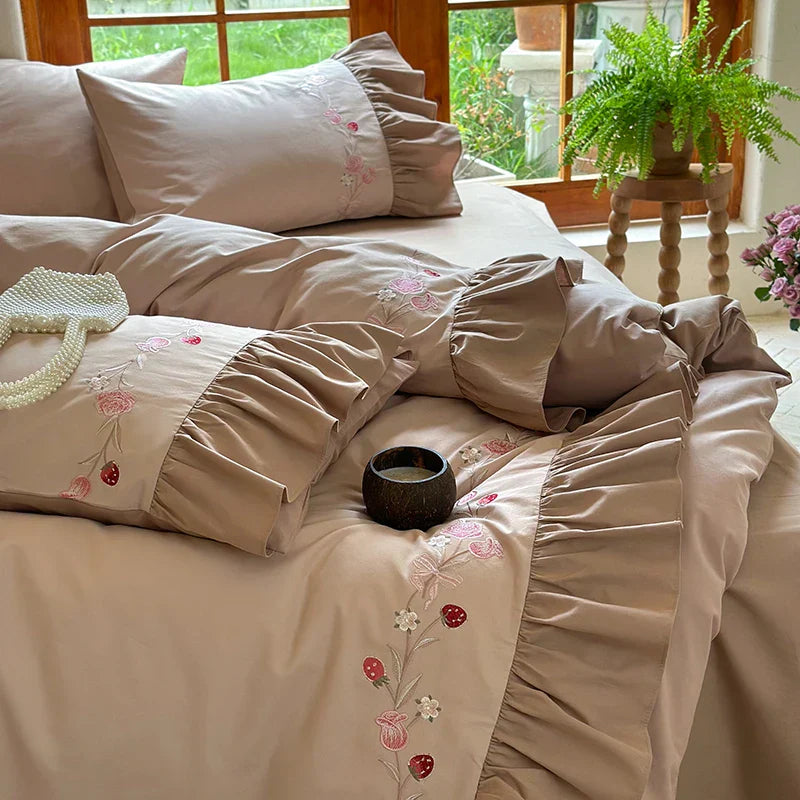 Decorbites™ Koreanische Prinzessin-Stil Besticktes Bettwäsche-Set mit Plissierter Volants aus Ägyptischer Baumwolle