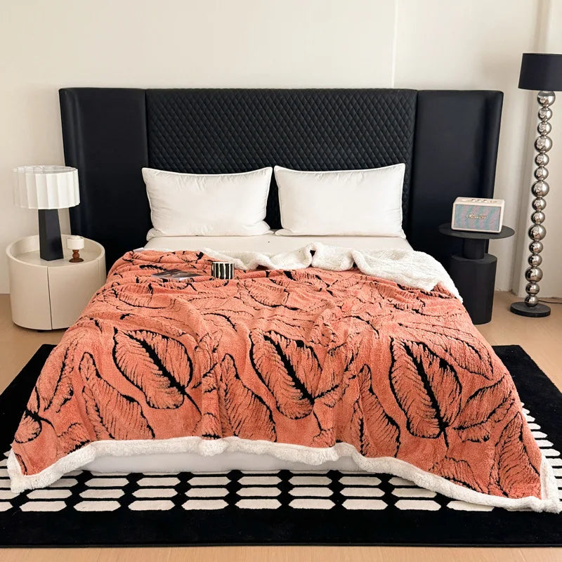 Decorbites™ Blatt-Jacquard-Doppel-Lagen-Flauschdecke für Sofa und Bett