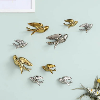 Decorbites™ Goldener Vogel-Schwalben-Skulptur Wanddekoration Dreidimensionale Handwerkskunst