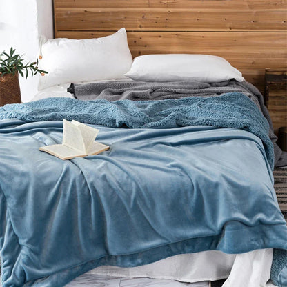 Decorbites™ Kuscheliges Plüschdecke: Weich, warm, leicht für Schlafzimmer & Sofa ganzjährig