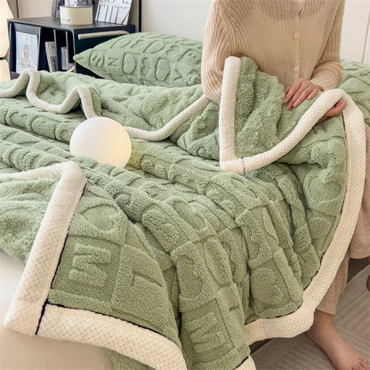 DecorBites™ Cozy Jacquard Taffeta & Flannel Nap Blanket - Warm, Thick Comforter for Bedroom