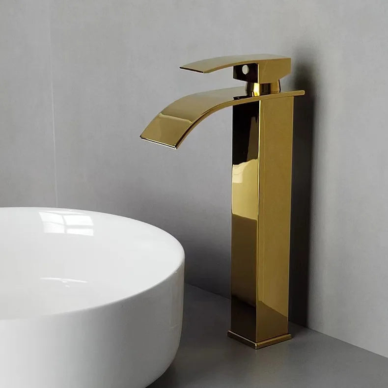 Decorbites™ Gold Badezimmerarmatur: Messing-Roségold Waschbecken-Wasserfall-Mischbatterie