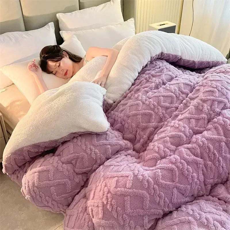 Decorbites™ Gemütliche Winterbettdecke: Luxuriöse Lamm-Cashmere-Wärmequilt für Komfort