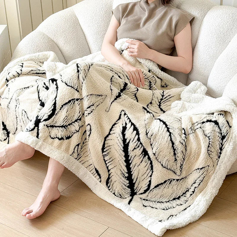 Decorbites™ Blatt-Jacquard-Doppel-Lagen-Flauschdecke für Sofa und Bett