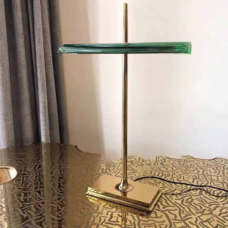 Minimalist LED Desk Lamp