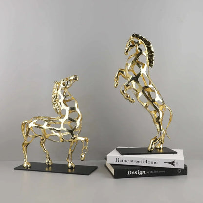 Decorbites™ Goldener Pferde-Metallskulptur: Elegante Wohnraumeinrichtung-Figur