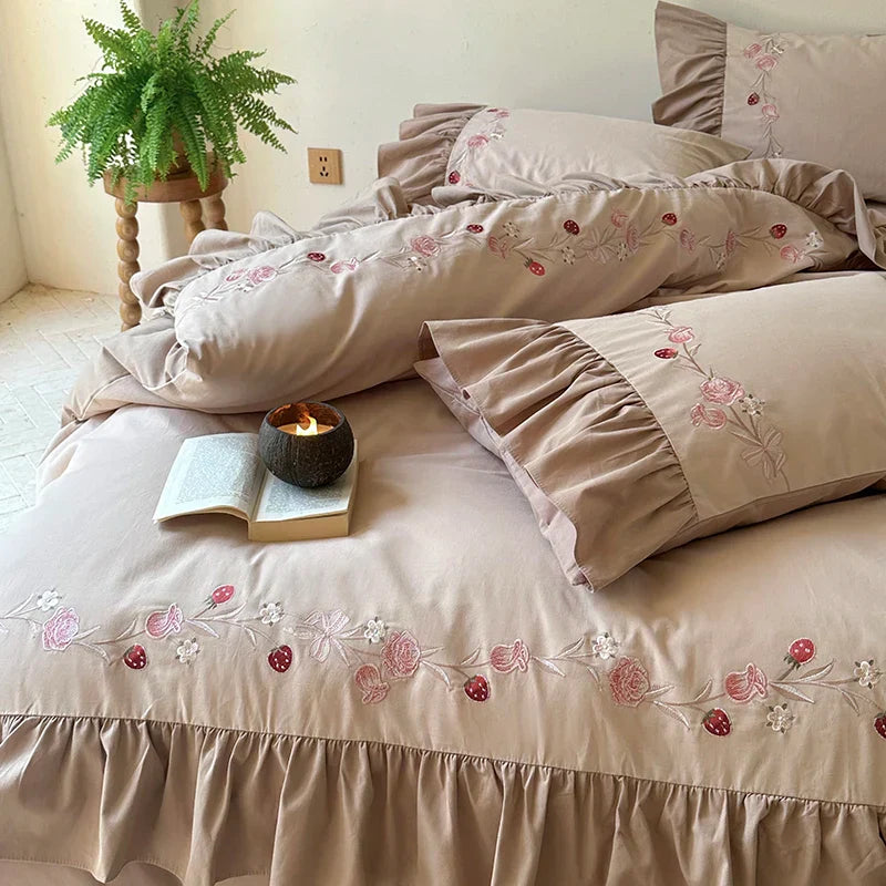 Decorbites™ Koreanische Prinzessin-Stil Besticktes Bettwäsche-Set mit Plissierter Volants aus Ägyptischer Baumwolle