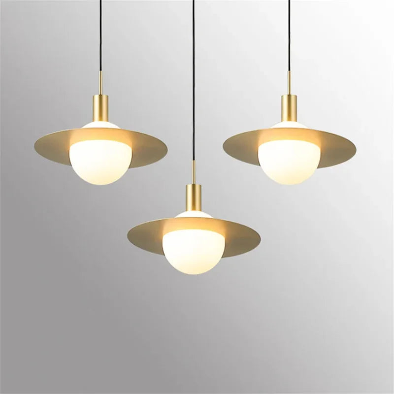 Decorbites™ Glasball-LED-Hängeleuchte: Modernes Monddesign für stilvolle Einrichtung des Zuhauses