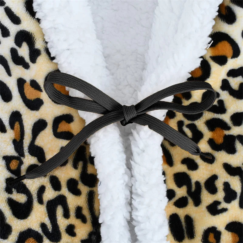 DecorBites™ Leopard Print Warm Wearable Lap Blanket - Soft Flannel Shawl Blanket