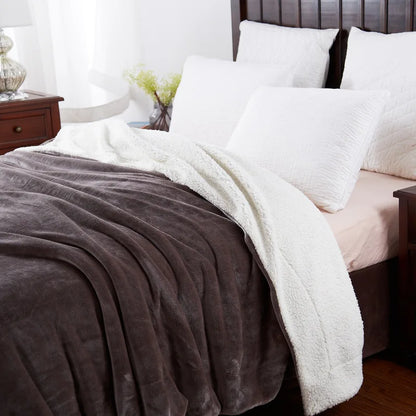 Decorbites™ Kuscheliges Plüschdecke: Weich, warm, leicht für Schlafzimmer & Sofa ganzjährig