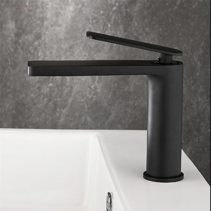 Decorbites™ Gewehr Grau Wasserfall Beckenarmatur - Messing Heiß Kalt Waschbeckenarmatur