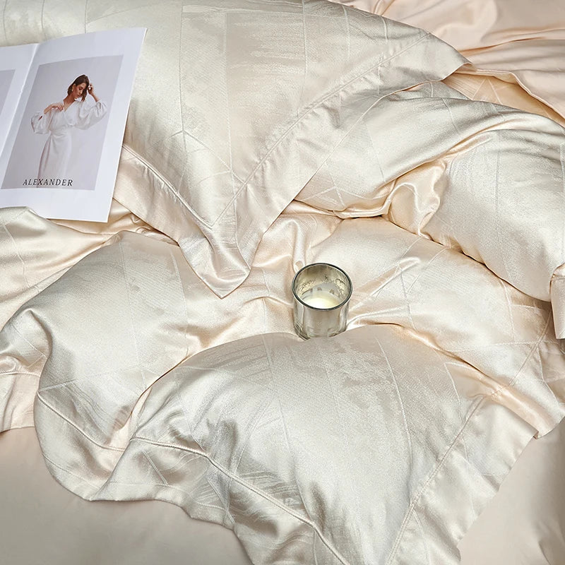 DecorBites™ High Quality Brocade Jacquard Cotton Luxury Bedding Set: 1 Duvet, 1 Sheet, 2 Pillowcases