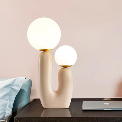 Decorbites™ Glas-Tischleuchte: Postmoderne Harz-Nachttischlampe für Wohnzimmer- und Schlafzimmer-Dekoration