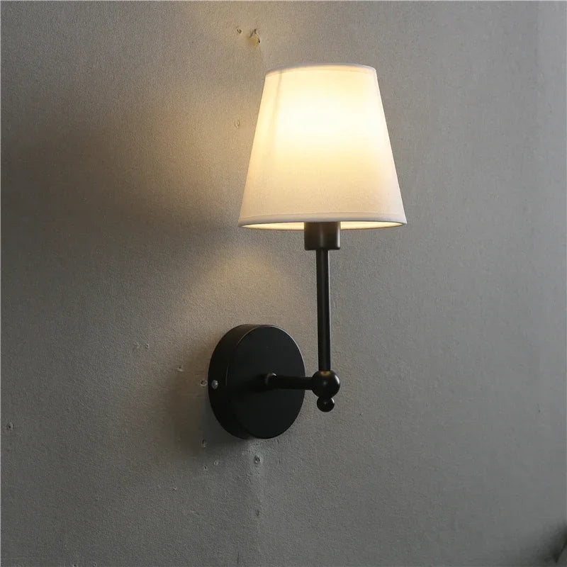 Decorbites™ LED Schwarz & Gold Wandlampe - Luxus-Schlafzimmerbeleuchtung