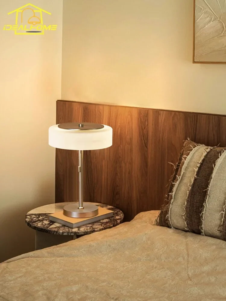 Decorbites™ Cremeglas-Tischleuchte LED E14, modernes Design im luxuriösen Vintage-Stil