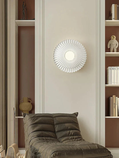 Decorbites™ Französische Creme-Wind-Wandlampe, Geschnitzte Designer-Landhaus-Stil-Wandleuchte für Schlafzimmer und Wohnzimmer