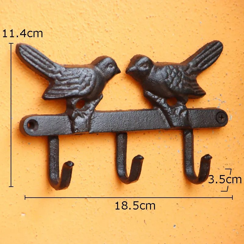 Decorbites™ Vogelhaken-Wandregal | Schwarzes Eisen-Garderobenständer für vintage Outdoor-Dekoration