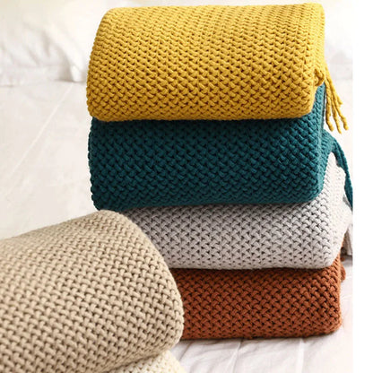 Decorbites™ Gemütliche Nordische Strick-Sofadecke mit Troddeln & Fleece-Wurfdecke