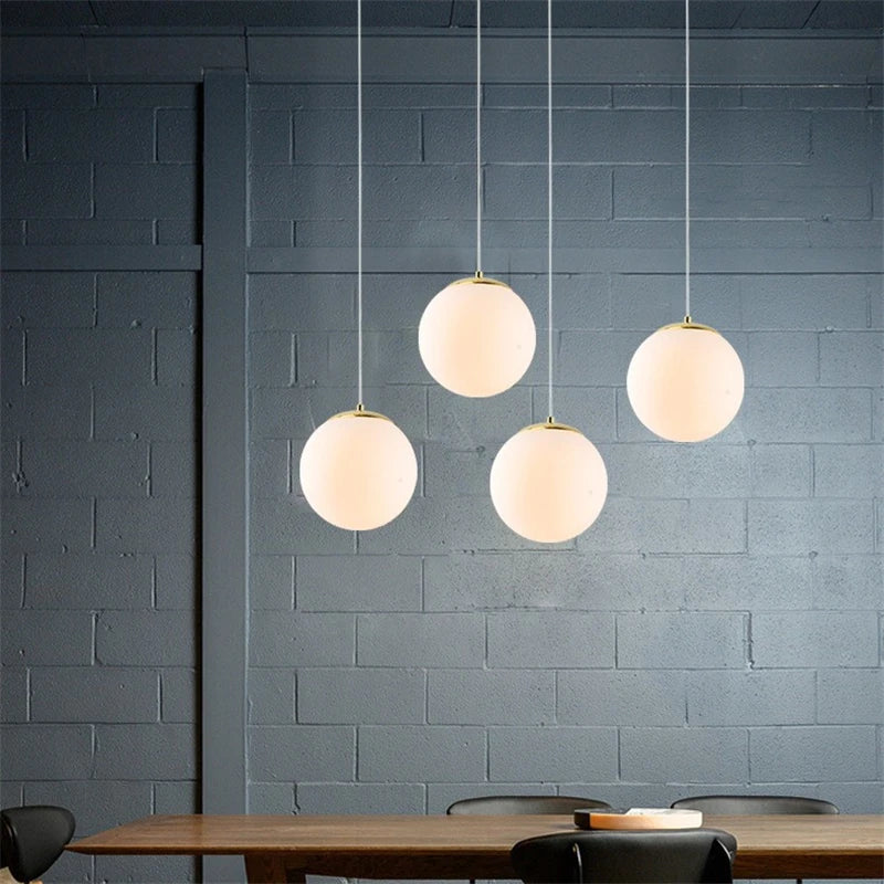 Decorbites™ Glas-Kugelleuchter - Nordisches minimalistisches Kronleuchter für Wohnzimmer & Schlafzimmer