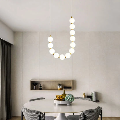 Decorbites™ Acryl-LED-Kronleuchter: Moderne Pendelleuchte für das Wohnzimmer