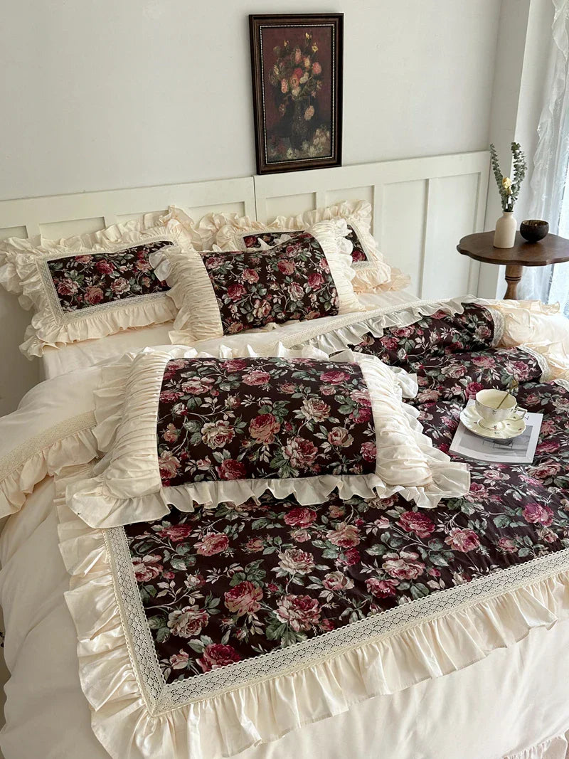 Decorbites™ Französisches Rosenblumenmuster-Bettwäsche-Set, 100% Baumwolle, Rüschen, Daunenbezug, Bettrock