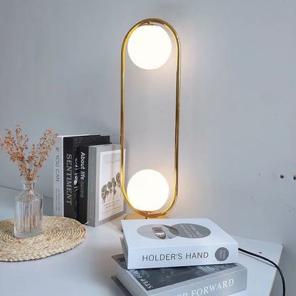 Decorbites™ Goldener Körper Glas LED Schreibtischleuchte - Modernes Nordisches Art Deco Design