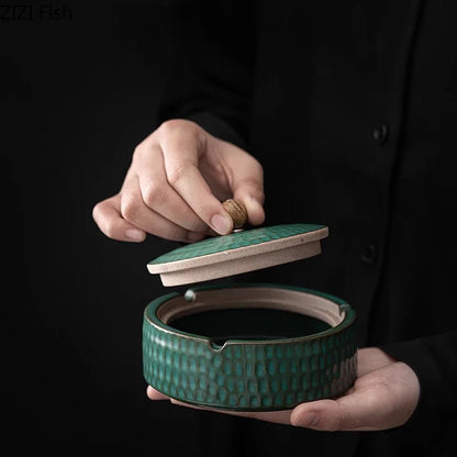 Decorbites™ Grüne Keramik-Aschenbecher mit Deckel - Winddicht mit Hammer-Muster - Raucherzubehör