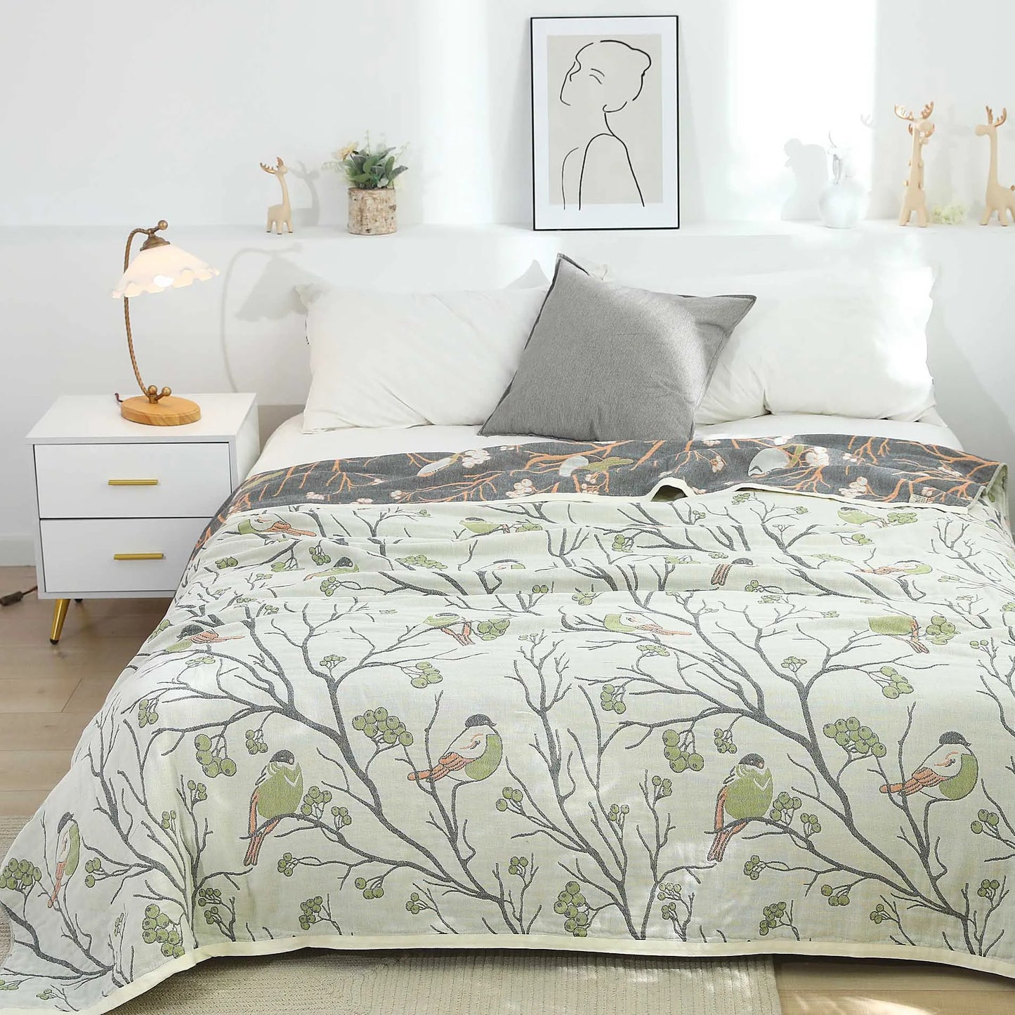 Decorbites™ Japanische Baumwoll-Einzelbettüberwurf mit Kissenhandtuch - Design mit Blumen und Vögeln