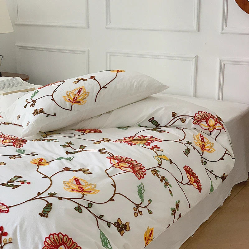 Decorbites™ Baumwoll-Bohemia-Blumen-Stickerei 4-teiliges Bettwäsche-Set Vintage-Duvet-Cover King Queen
