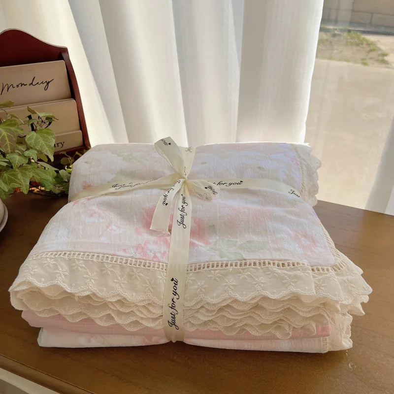 Lace Romantic Comforter Set