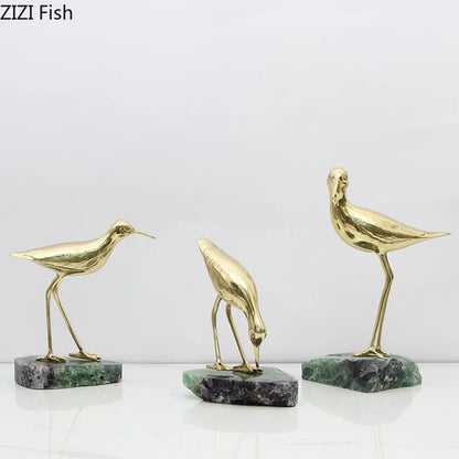 Decorbites™ Goldene Messingvogel auf Marmorsockel Schreibtischornament Statuen-Kunstwerk Dekoration