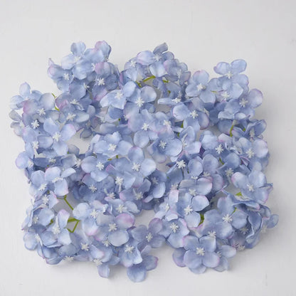 Decorbites™ Hortensienblüten: 30 Stk. 8 cm künstliche Blumen für Heimdekoration, Hochzeit, DIY-Kränze