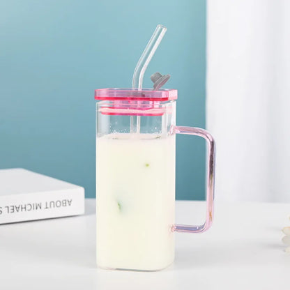 Decorbites™ Glas-Trinkbecher mit Trinkhalm und Acryl-Deckel, farbiger Griff für Getränke
