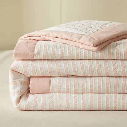DecorBites™ Jacquard Summer Quilt with Soya Fibre Filling - Soft, High-end Cotton Comforter