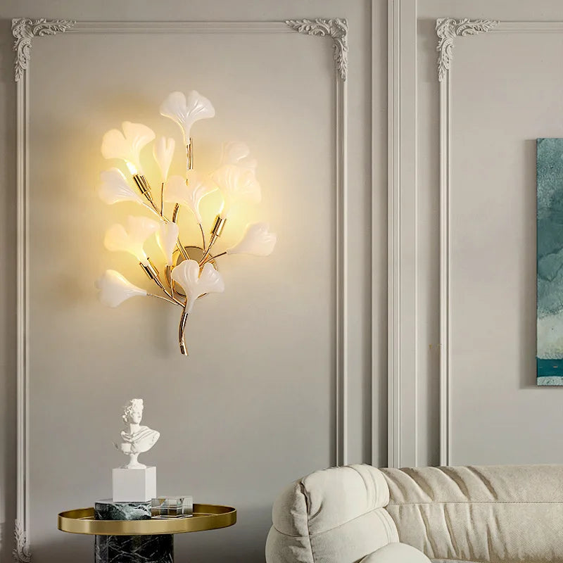 Decorbites™ Blatt Keramik LED Wandlampe, Romantische Schlafzimmerlampe, Goldene Metallkunst-Dekoration