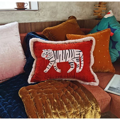 Decorbites™ Stickerei Samt Kissenbezug mit Furry Tiger-Motiv 40x55 cm: Retro-Charme Luxus-Home-Dekoration