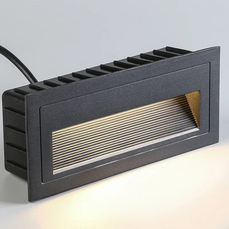 Aluminum Outdoor Wall Light