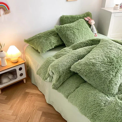 Decorbites™ Plüschiges Kunstfell-Bettwäsche-Set: Bettbezug, Laken, Kissenbezug – Weich & Warm