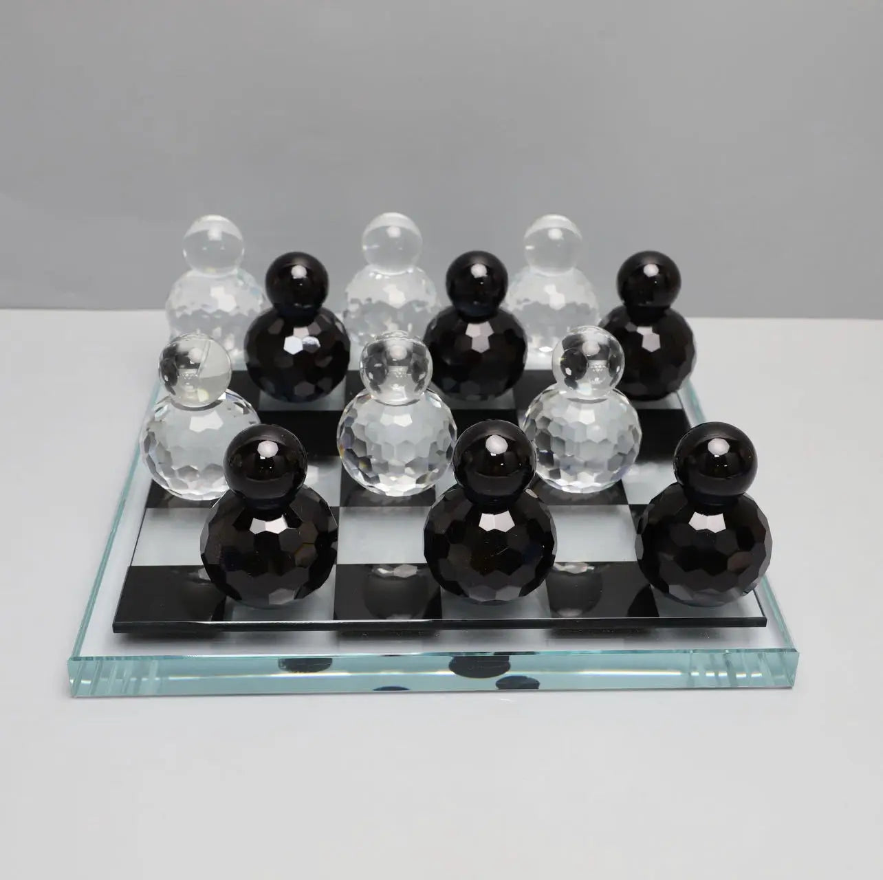 DecorBites™ Geometric Glass Chess Set Table Ornament - Home Decor Figurines