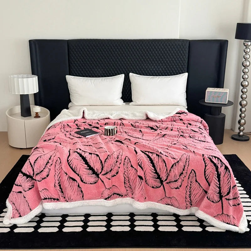 Decorbites™ Blatt-Jacquard-Doppel-Lagen-Flauschdecke für Sofa und Bett