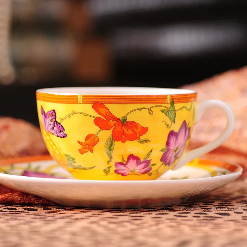 Decorbites™ Elegantes Schmetterlings-Set für Küchenutensilien: Kaffeetasse, Untertasse, Kaffeekanne, Sahnekännchen, Zuckerdose, Teller, Tortenteller