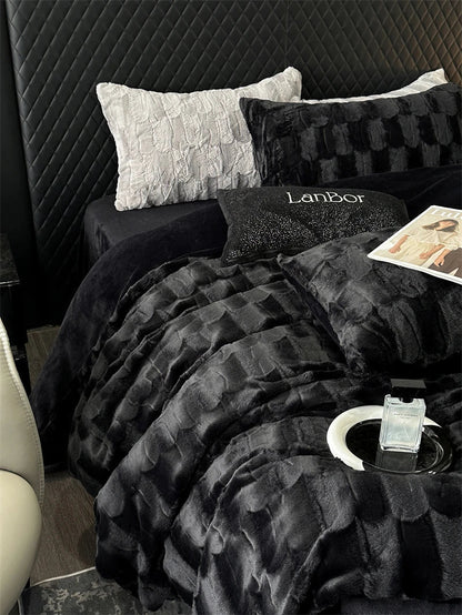 Decorbites™ Kuscheliges Kunstkaninchenfell-Bettwäsche-Set in Schwarz & Grau: Daunendecke, Laken, Kissenbezüge